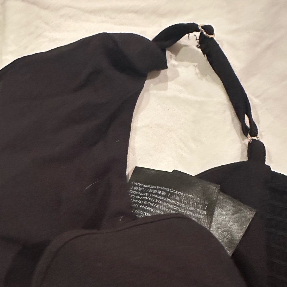 GUESS Womens Charissa Black Off-the-shoulder Knot-front Crop Top XS $58 - Picture 9 of 10